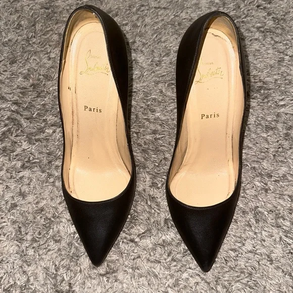 Leather sales spa louboutin